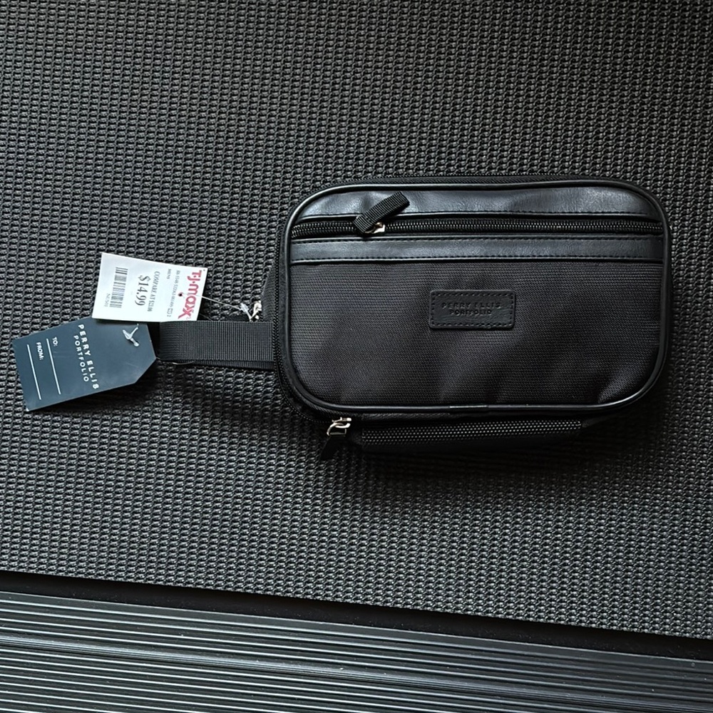 Black Travelon Men's Bag